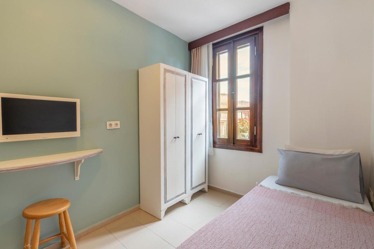 Bouti Ayvalik Hotel Екстериор снимка